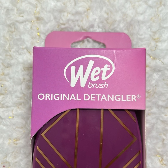 Wet Brush Original Detangler - Purple and Gold - Picture 3 of 4